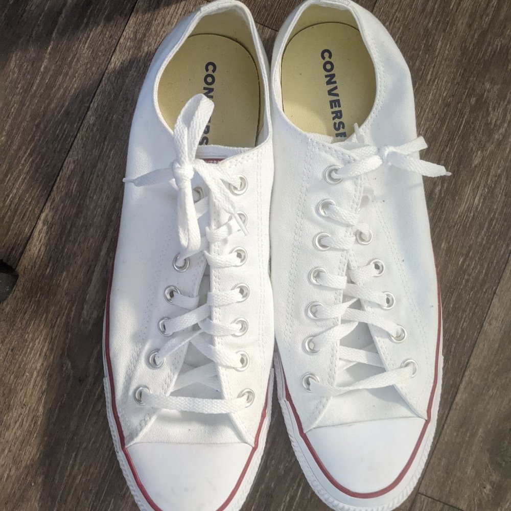 Converse All Stars White low top sz 15